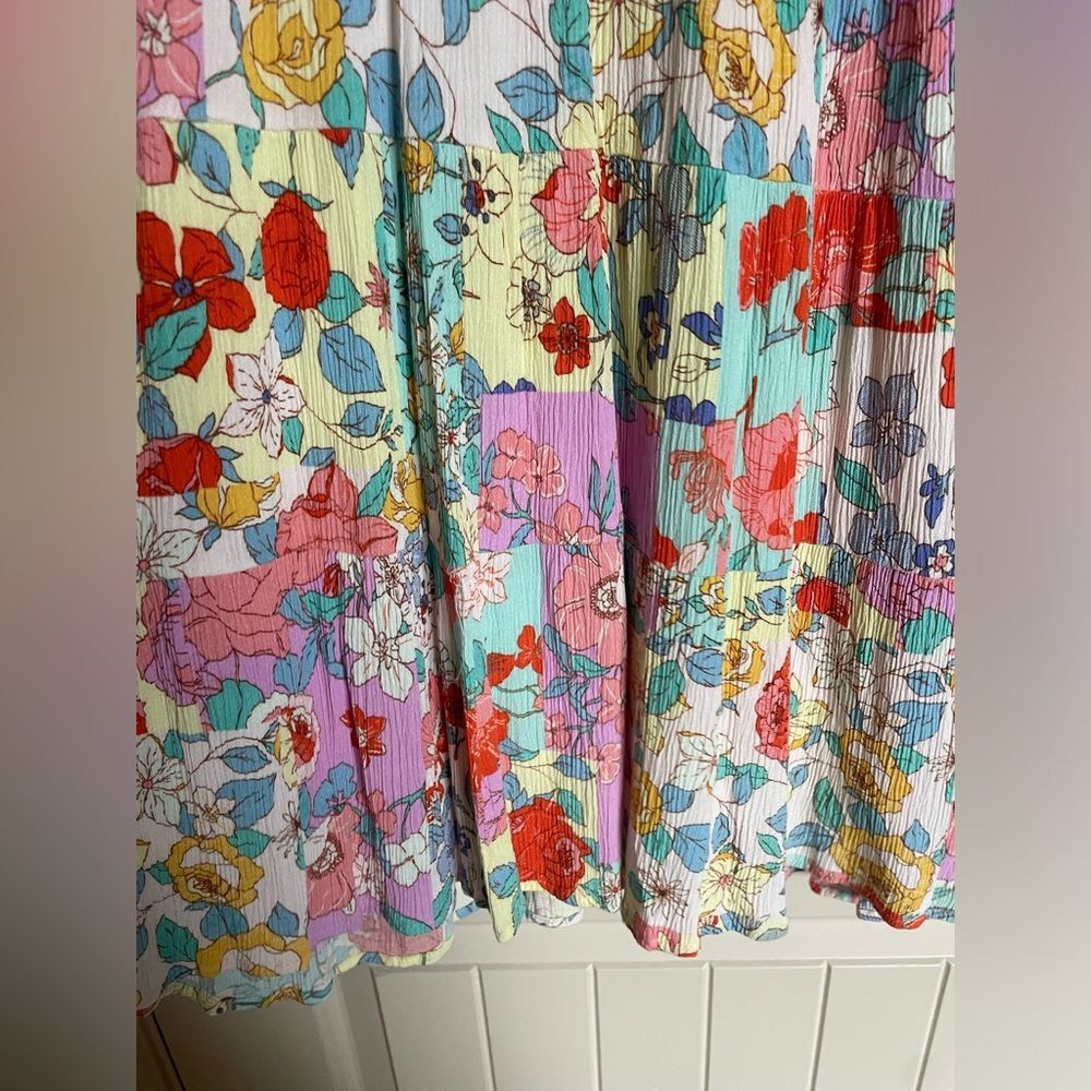 FATE Medium floral babydoll dress 100% Rayon lined lace green yellow purple - Picture 4 of 14